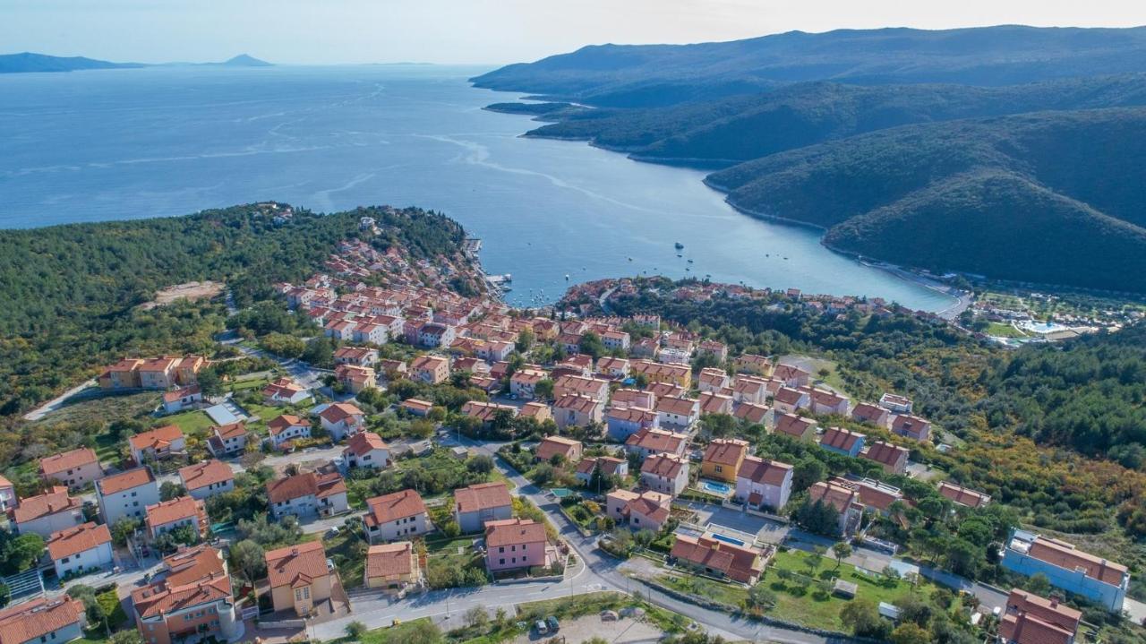 Apartments Paliska Рабац Экстерьер фото